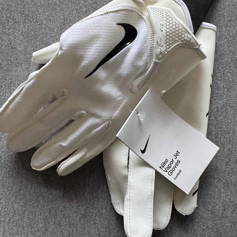 Nike White Vapor Jet Gloves